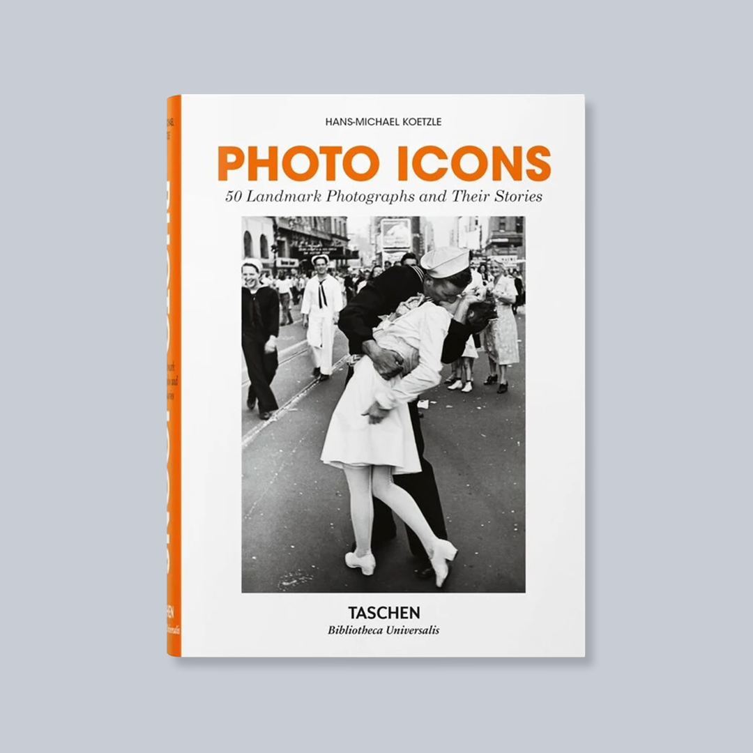 Photo Icons: 50 Landmark Photographs and Their Stories - Bibliotheca Universalis