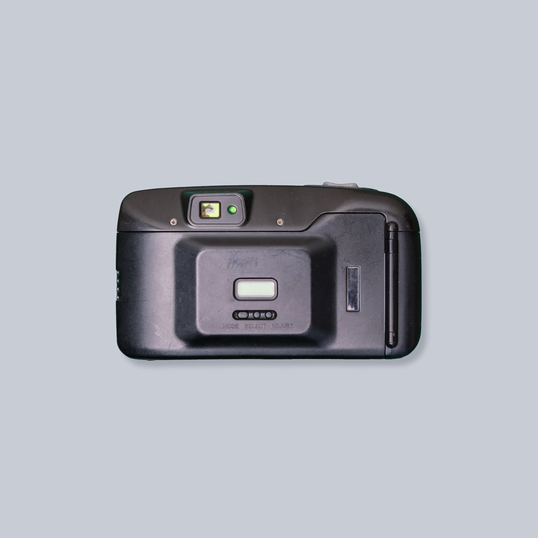 Minolta Riva Zoom 70 Date