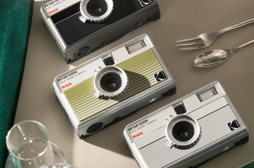 Kodak Ektar H35N Half Frame Kamera - Striped Green