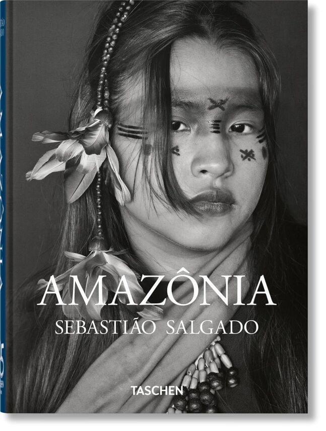 Sebastião Salgado: Amazônia. 45th Ed.